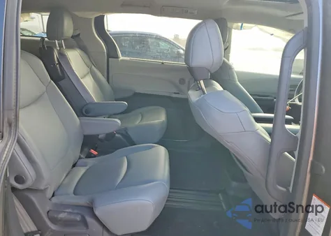 2021 Toyota Sienna Xle from USA, damaged, VIN 5TDJRKEC8MS009962